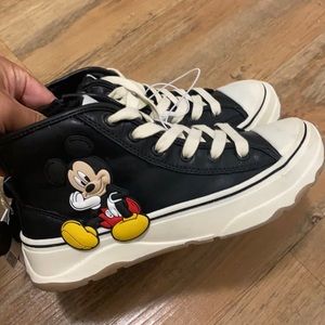 Disney Zara size 2.5y